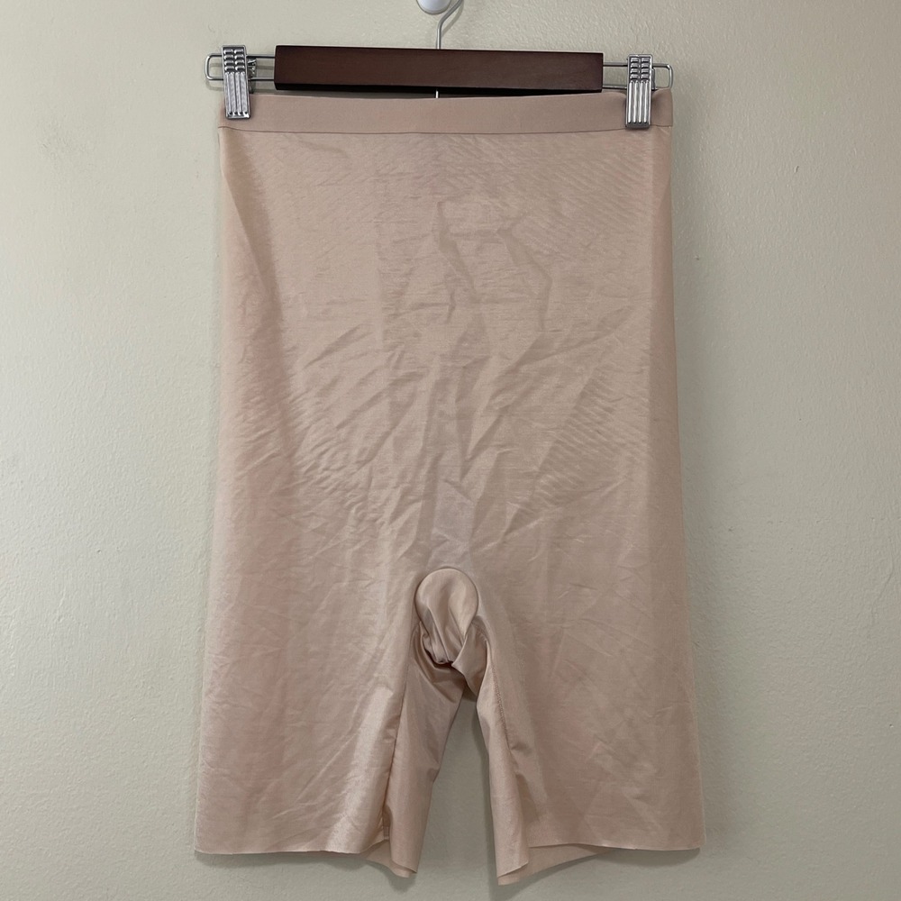 Spanx‎ High Waisted Shaping Shorts Medium Beige Nude Tummy Control 10233R